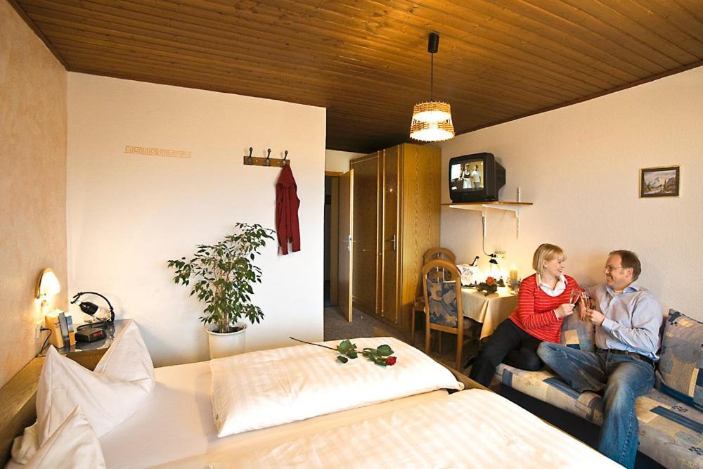 Landhotel Weingarten Haibach  Екстер'єр фото