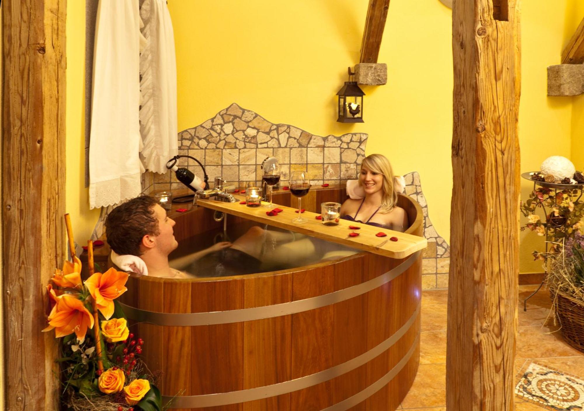 Landhotel Weingarten Haibach  Екстер'єр фото